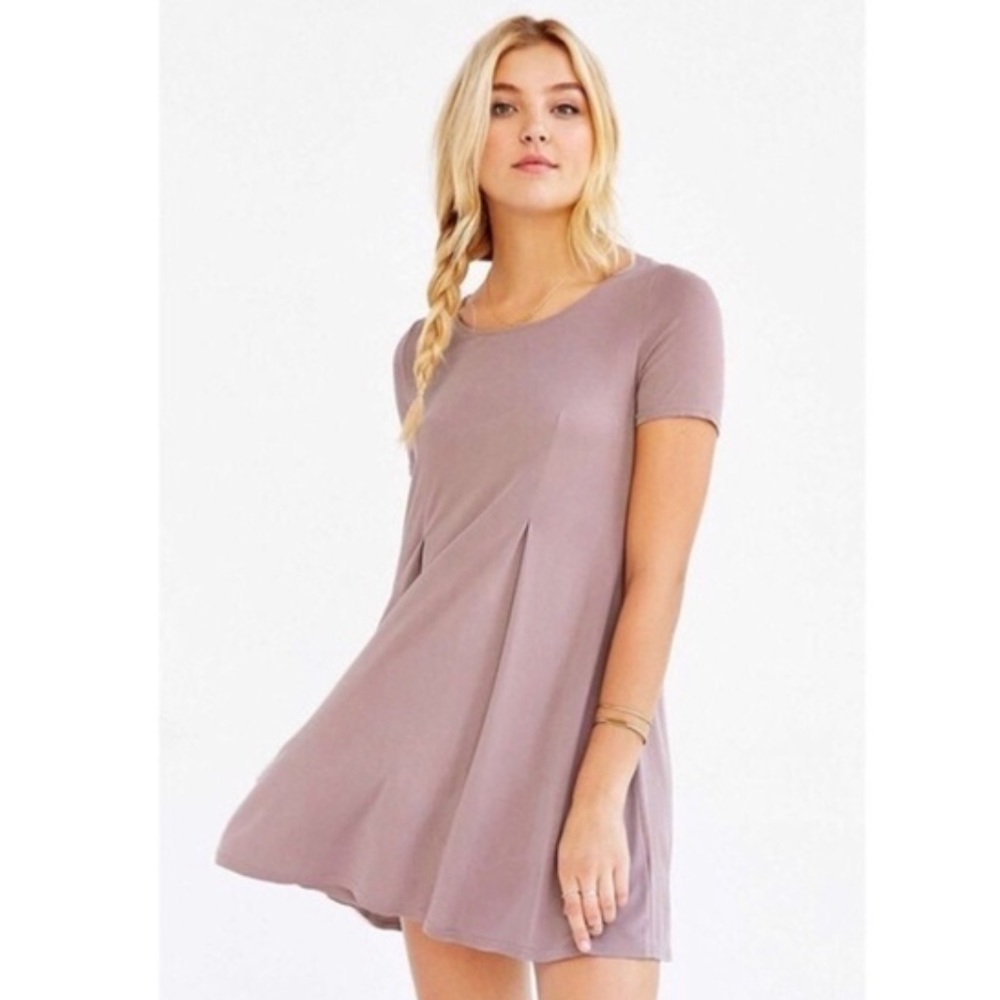 UO Silence + Noise Blush T-Shirt Dress